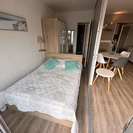 Apartman 2 Pieces Climatise Avec Parking, Terrasse - Port Camargue - Fr-1-731-110 Le Grau-du-Roi