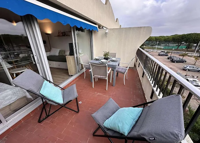 Apartamento 2 Pièces Climatisé Avec Parking, Terrasse - Port Camargue - Fr-1-731-110 *
